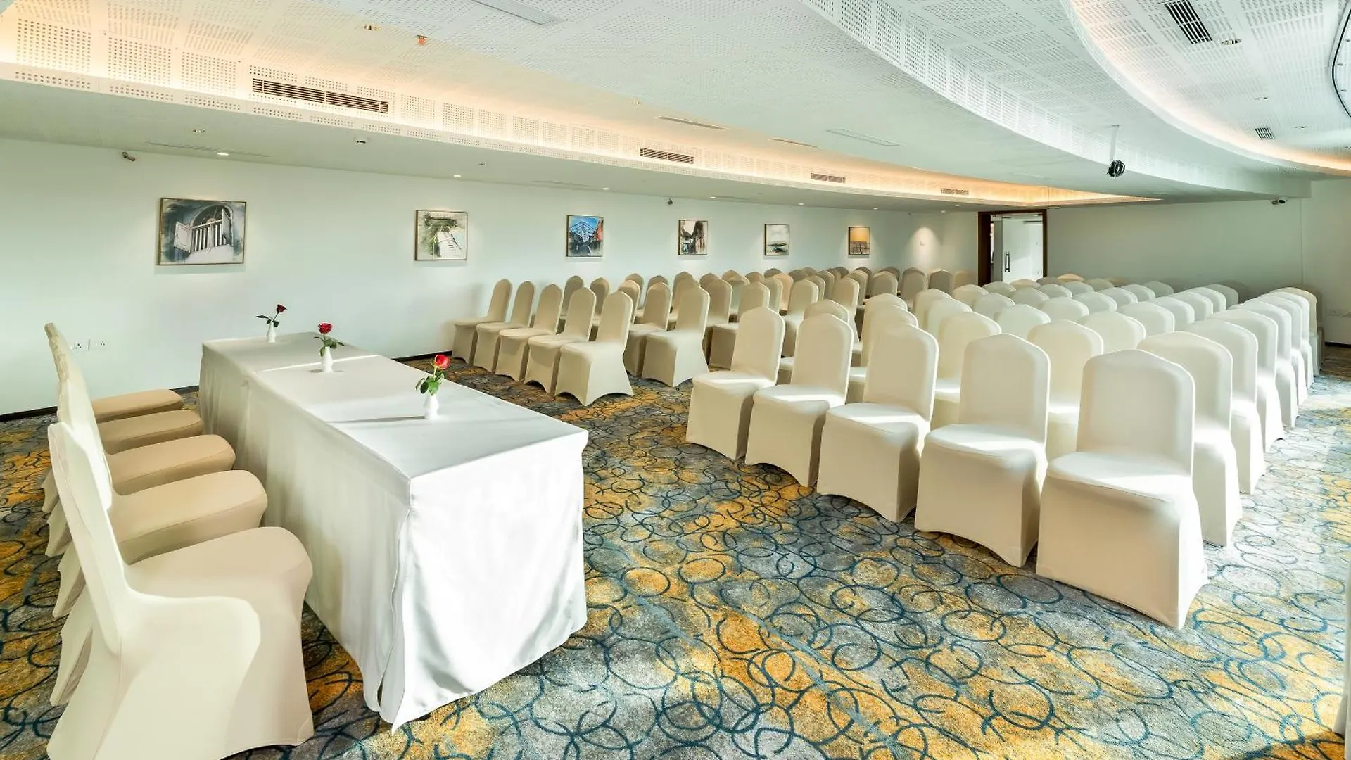 Tiara By Mps Hotel Kozhikode