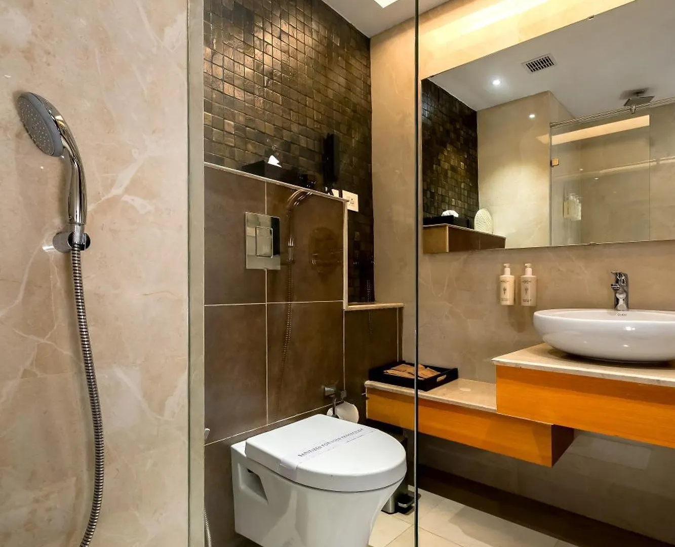 Tiara By Mps Hotel Kozhikode