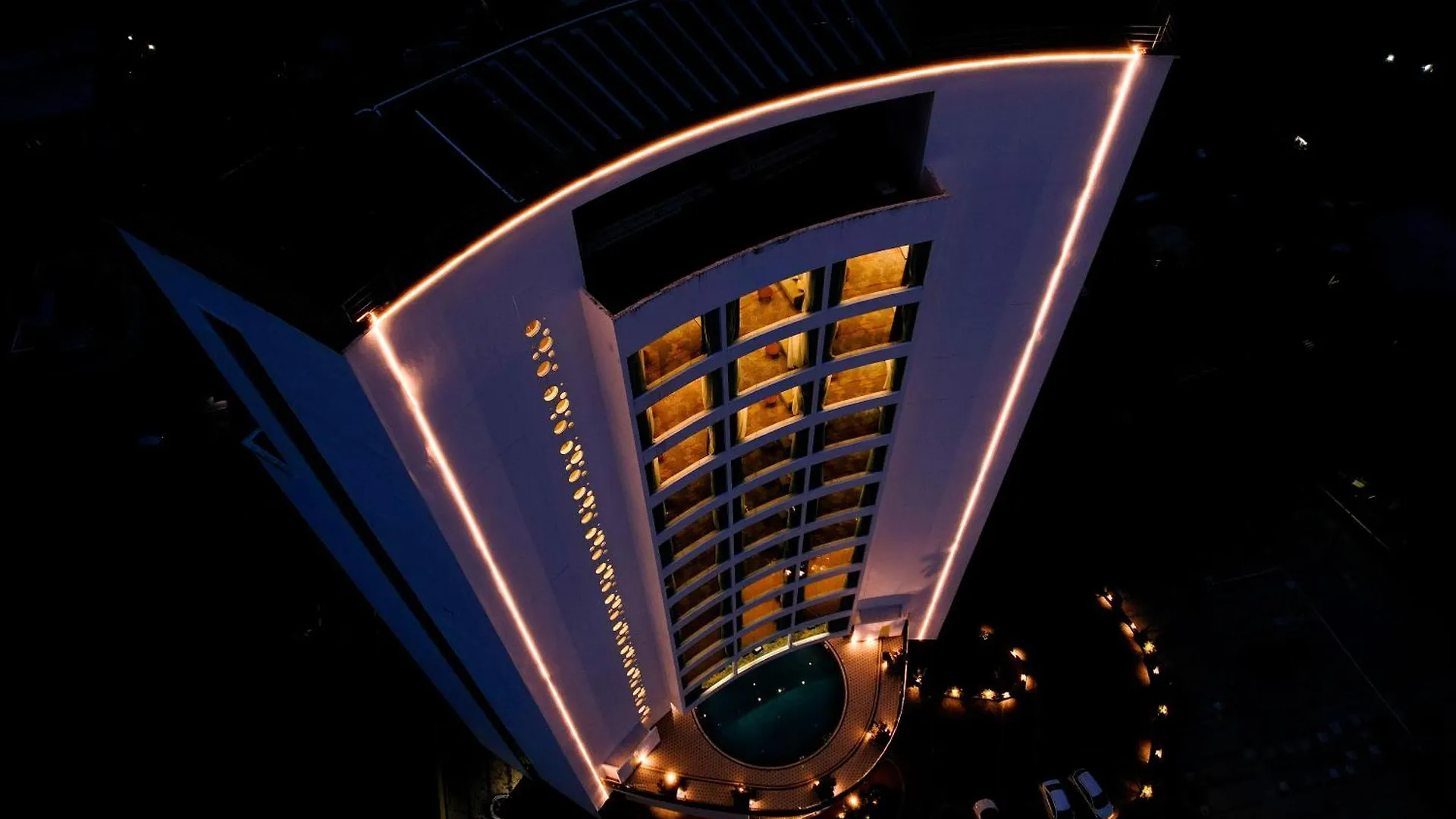 Tiara By Mps Hotel Kozhikode
