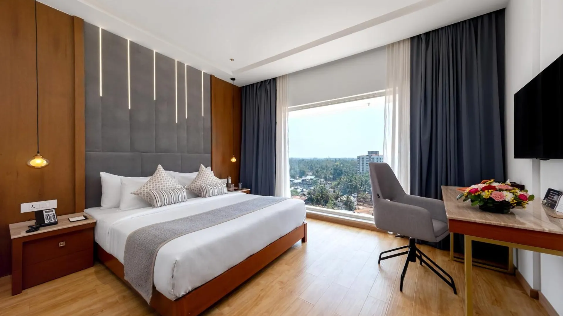 Tiara By Mps Hotel Kozhikode
